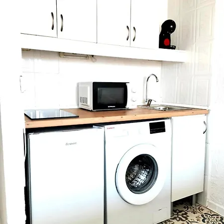 Beachside By 10tosea