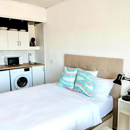 Apartman Beachside By 10tosea