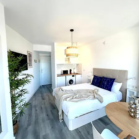 דירה Beachside By 10tosea *